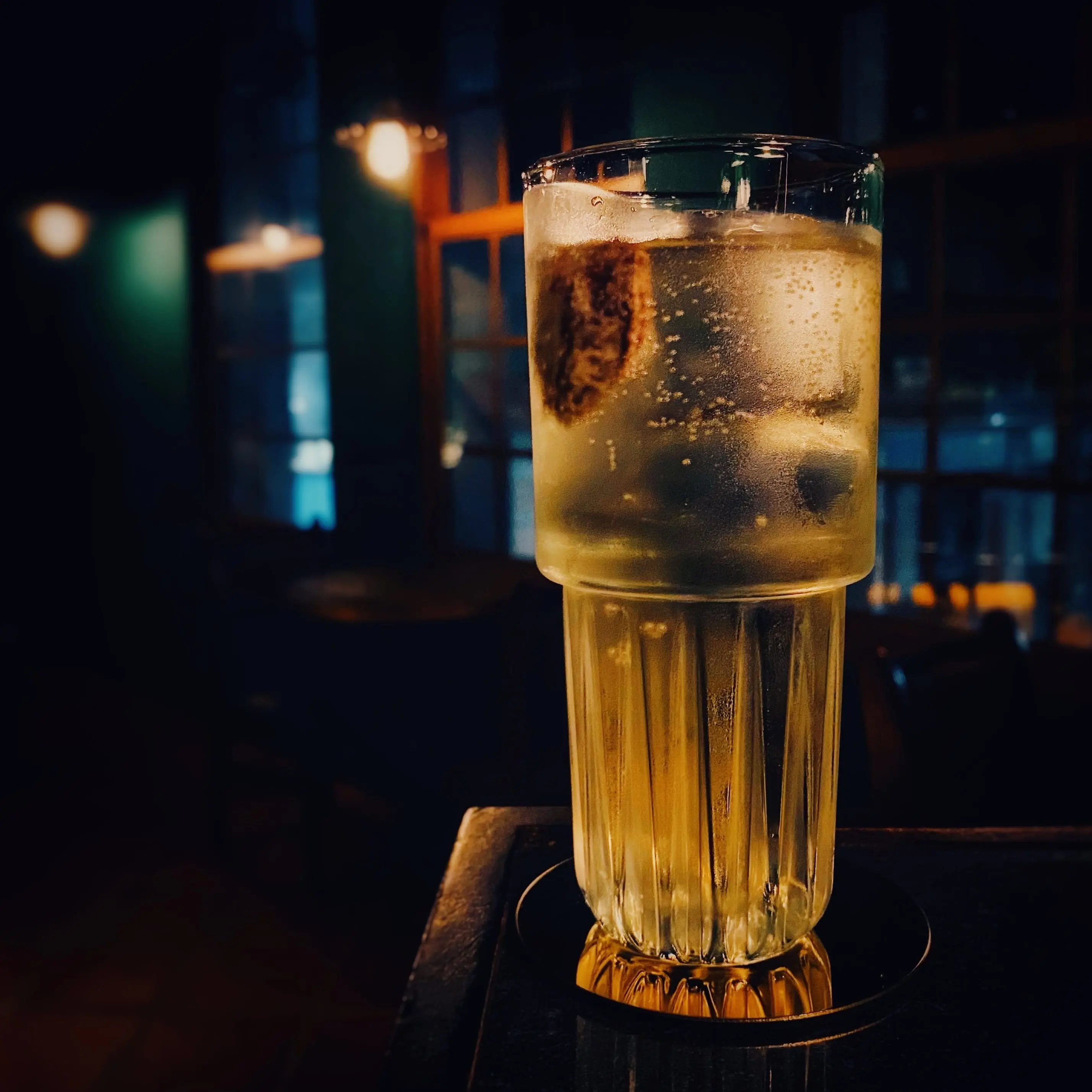 在茶與酒之間，尋找台灣風土的節奏｜沃森茶酒館 WOSOM / Teahouse & Bar
